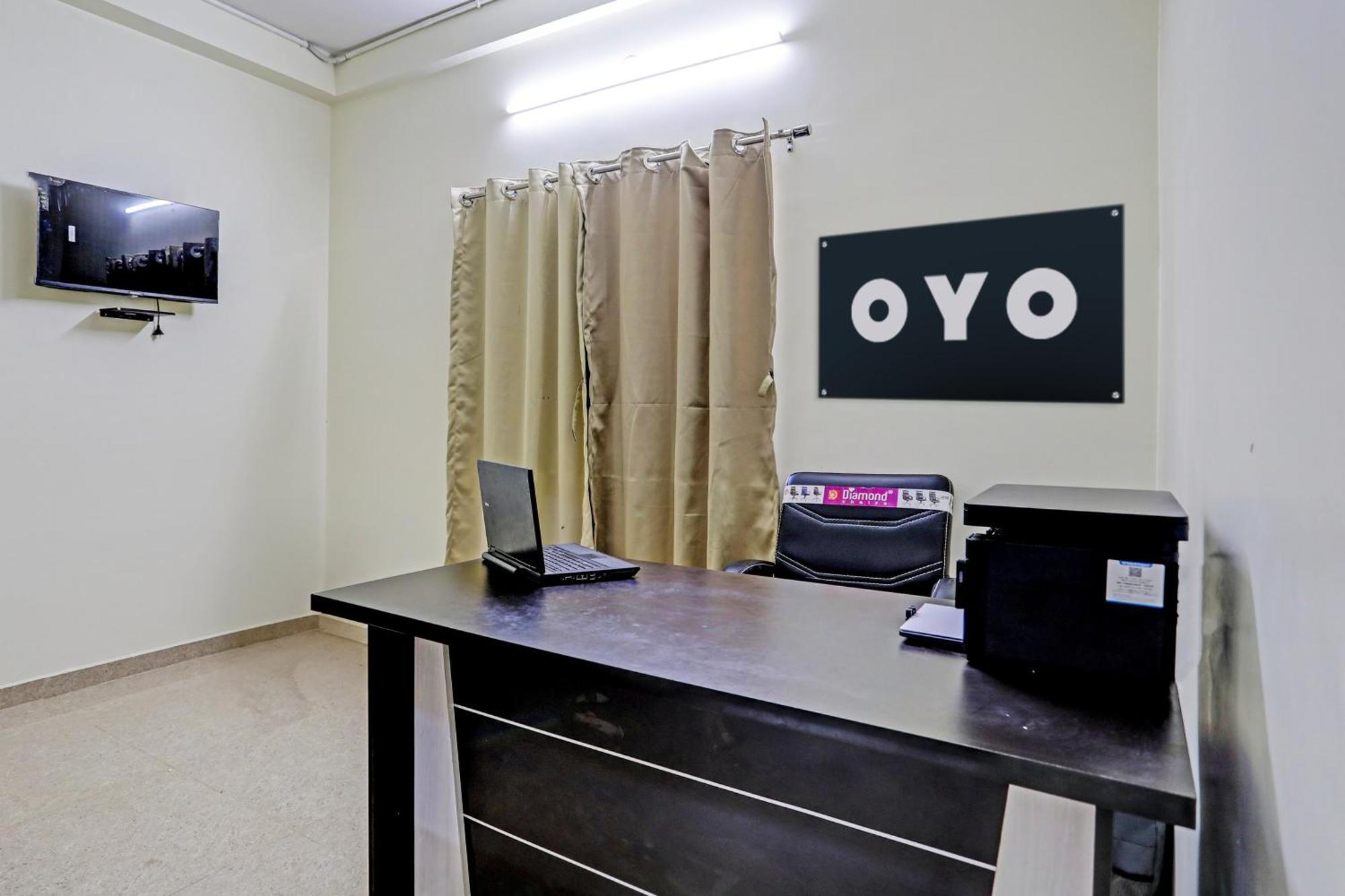 Hotel O P S ناغبور المظهر الخارجي الصورة