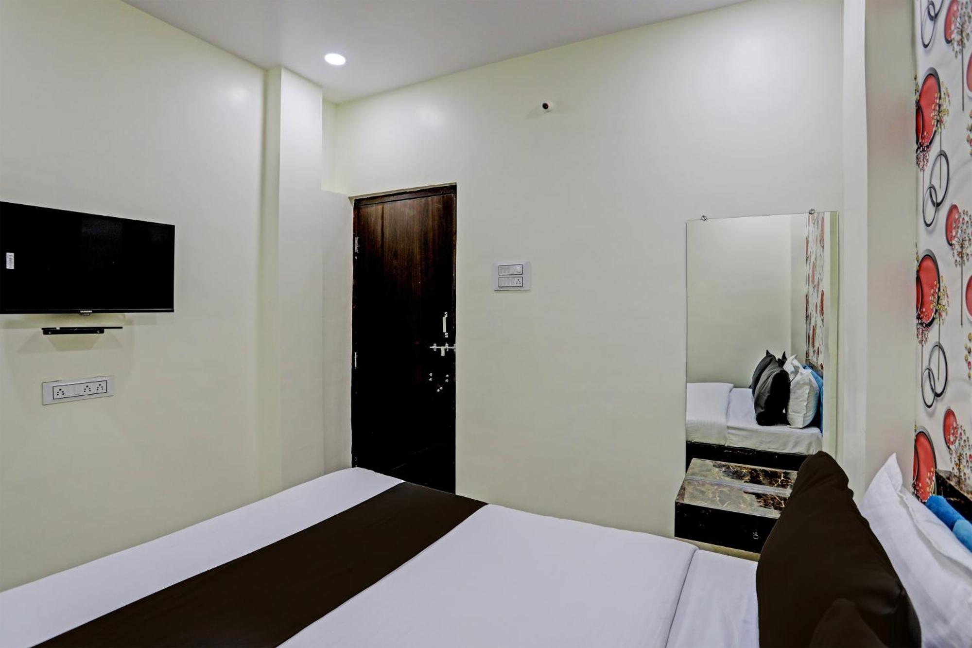 Hotel O P S ناغبور المظهر الخارجي الصورة
